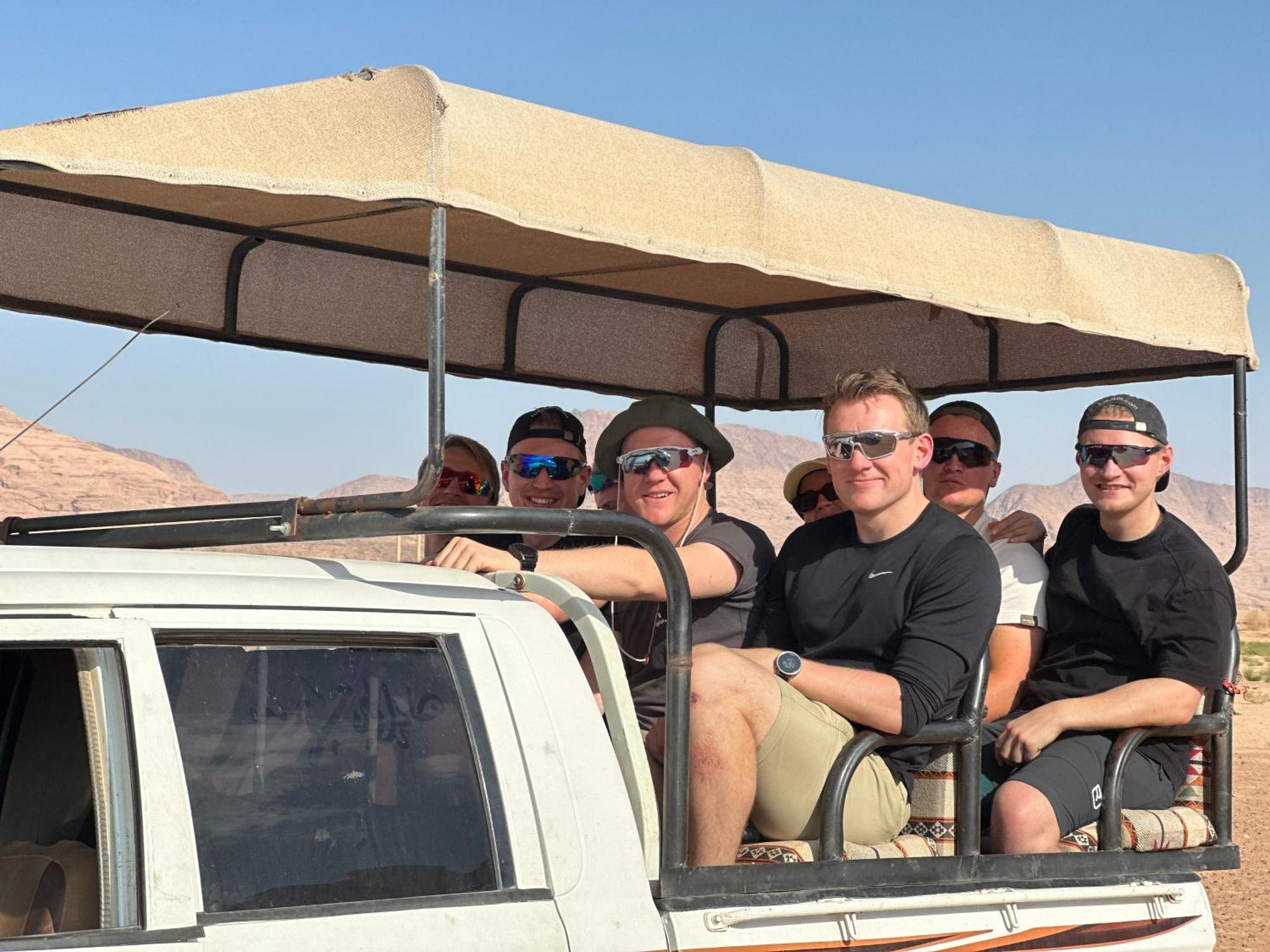 Wadi Rum Sunset Camp Exteriör bild